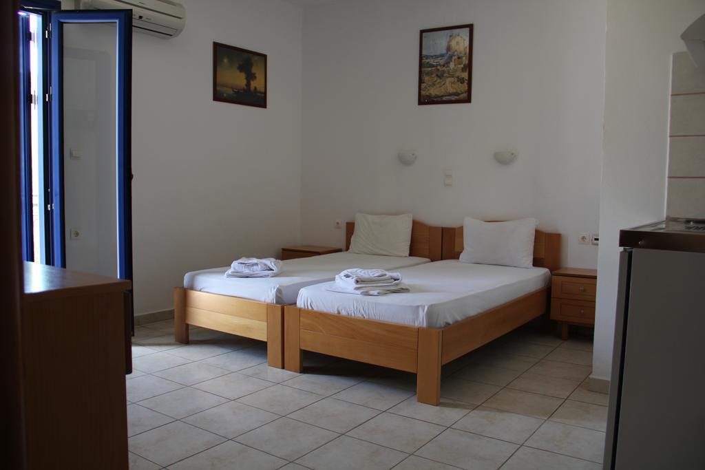 Hotel Stavris Khora Sfakion Exterior photo